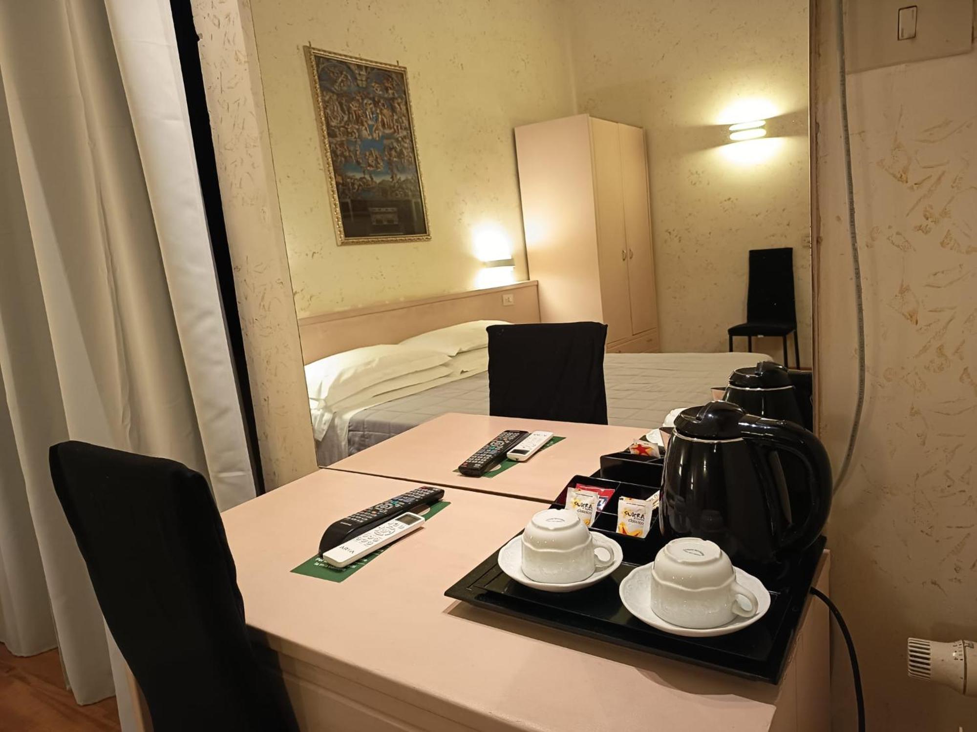 Julia 3* Rome