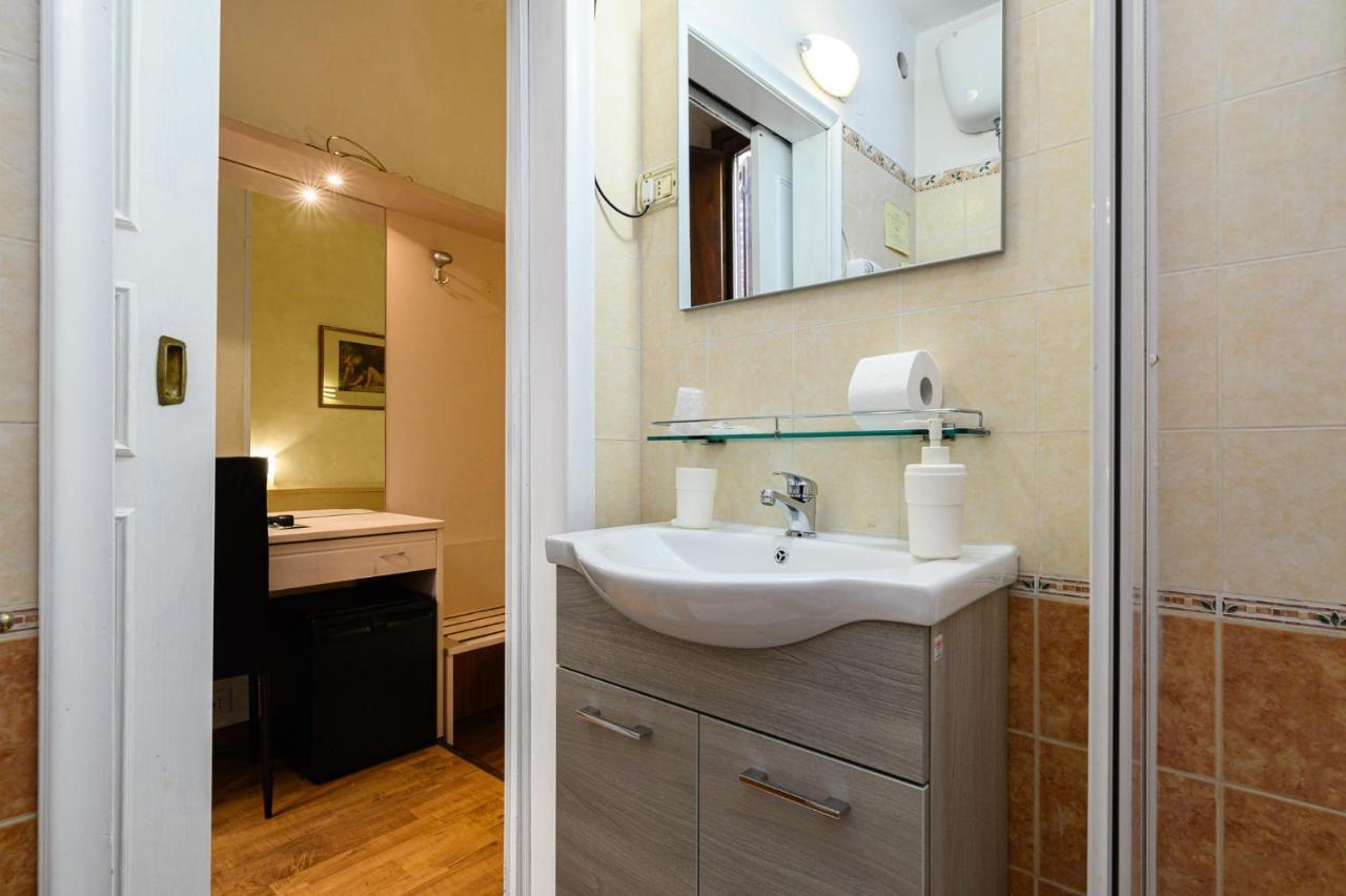 Julia Hotel Rome